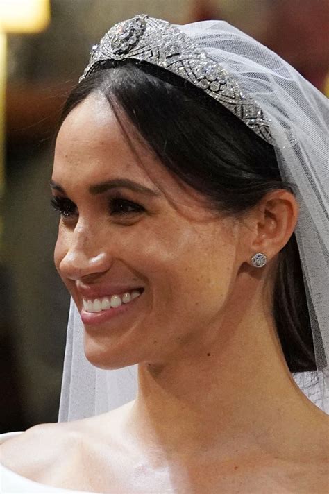 meghan markle cartier earrings wedding.